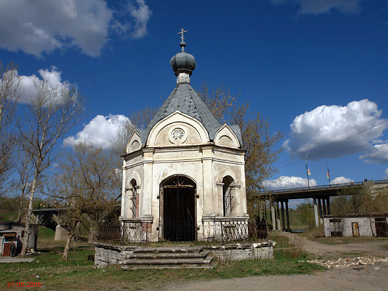 Старица. Часовня Александра Невского. фасады