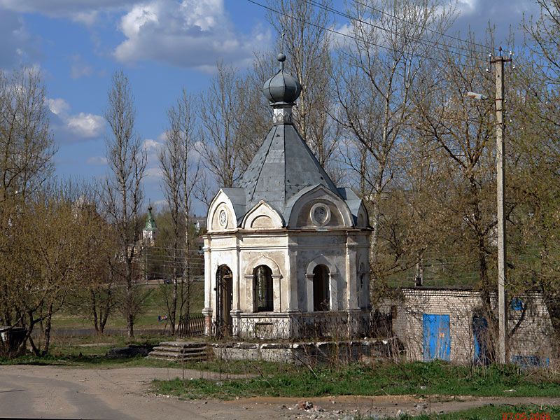 Старица. Часовня Александра Невского. фасады