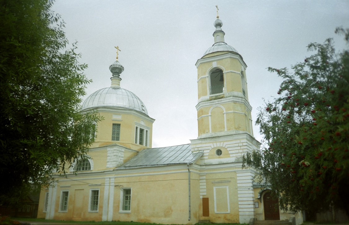 Торжок. Церковь Николая Чудотворца. фасады