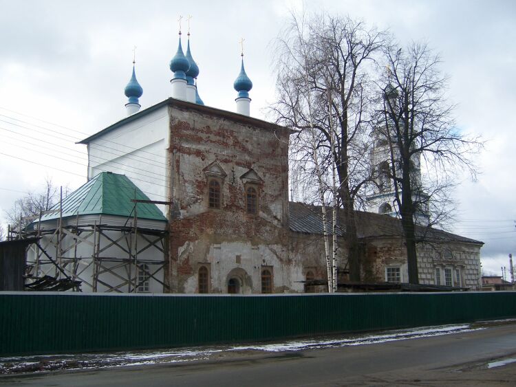 Шуя. Церковь Покрова Пресвятой Богородицы. документальные фотографии