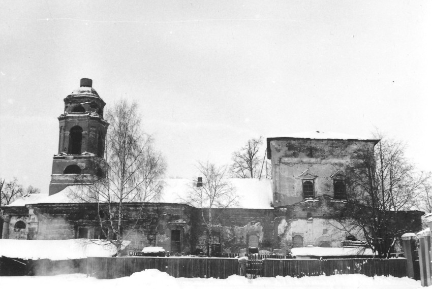 Шуя. Церковь Покрова Пресвятой Богородицы. документальные фотографии, Фото В.В. Лелецкого