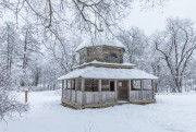 Музей деревянного зодчества. Часовня Успения Пресвятой Богородицы из д. Финдиряево Вышневолоцкого района - Василёво - Торжокский район и г. Торжок - Тверская область