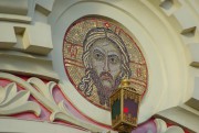 Кафедральный собор Рождества Христова, Икона с лампадой над входом в собор.<br>, Рига, Рига, город, Латвия