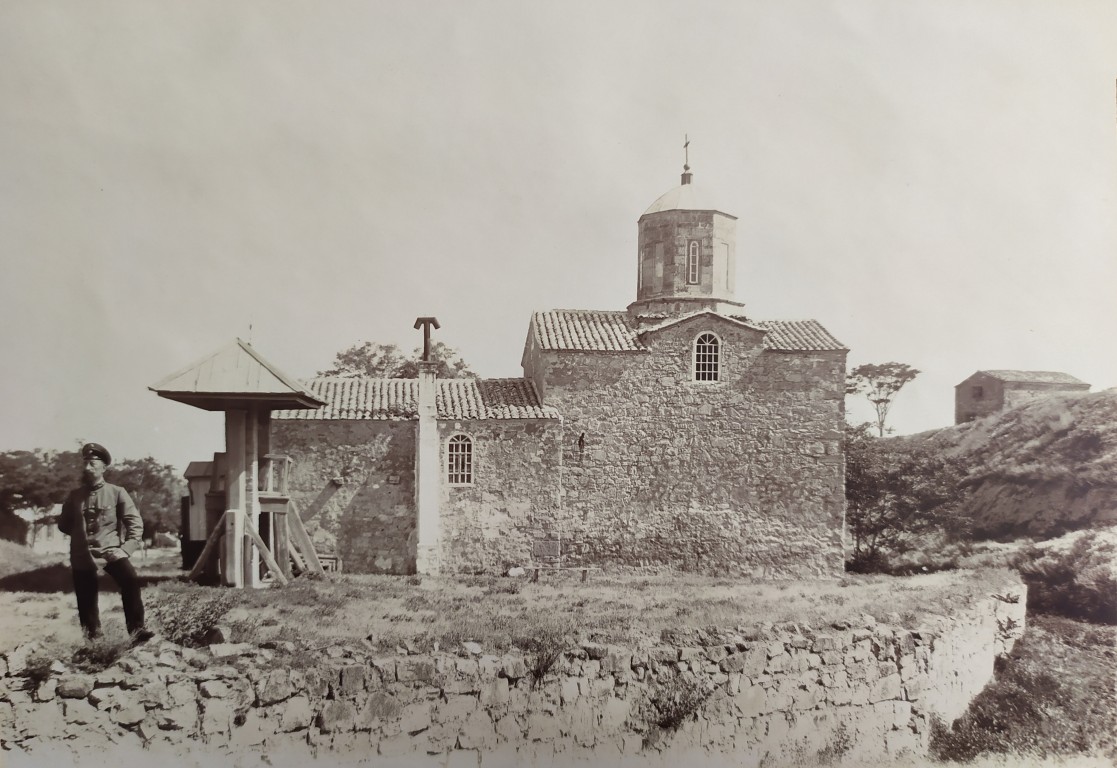 Церковь Иоанна Предтечи (Иверской иконы Божией Матери), Феодосия (Феодосия, город, Республика Крым). архивная фотография, Фото 1907 года из фондов Феодосийского музея древностей