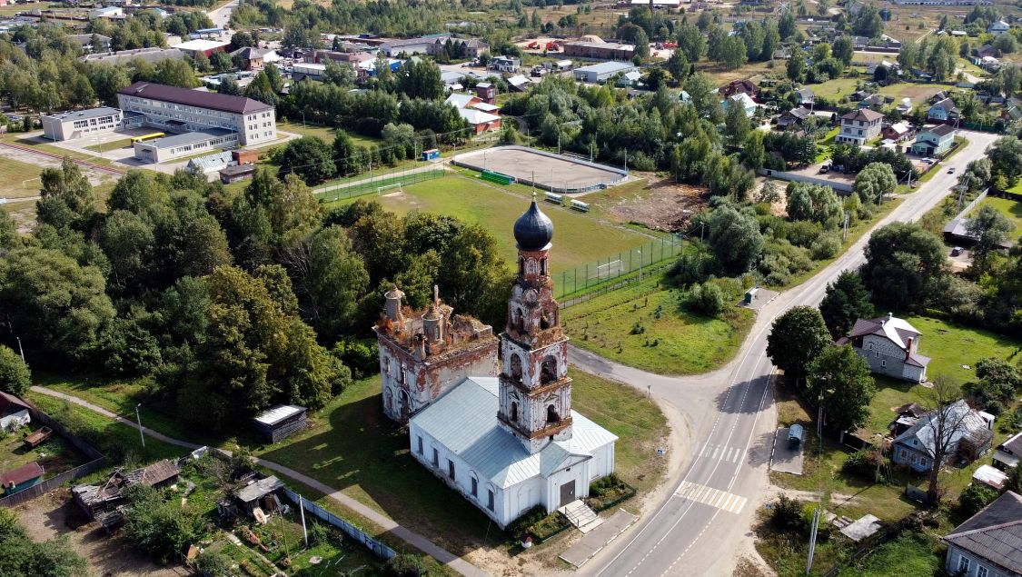 Церковь Вознесения Господня, Теряево (Волоколамский городской округ, Московская область). общий вид в ландшафте