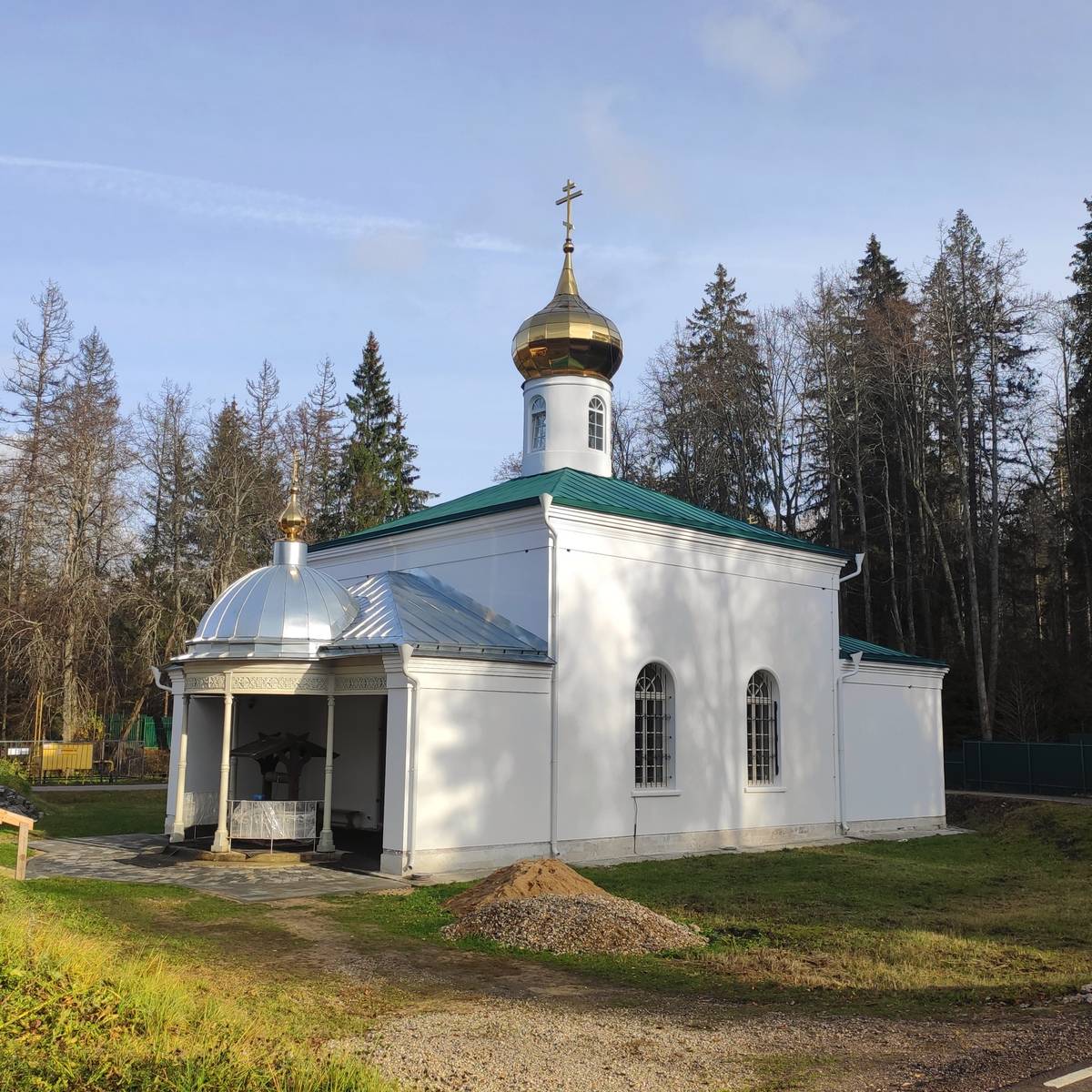 Всехсвятский скит Успенского Иосифо-Волоцкого монастыря. Церковь Всех Святых, Теряево (Волоколамский городской округ, Московская область). фасады