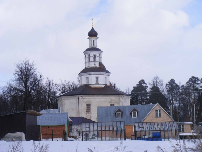 Церковь Николая Чудотворца, Полтево (Балашихинский городской округ и г. Реутов, Московская область). общий вид в ландшафте