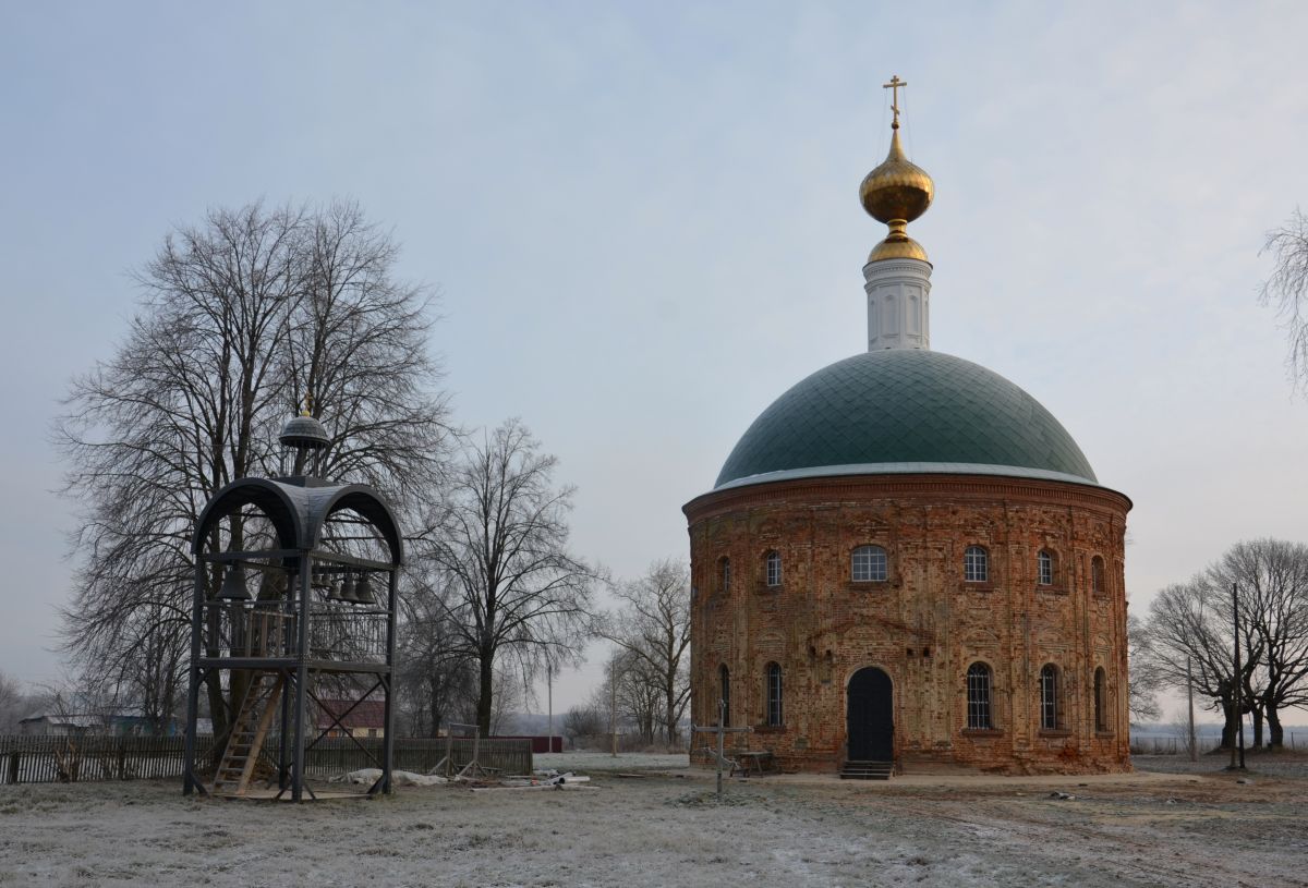 Мошонки. Церковь Александра Невского. фасады