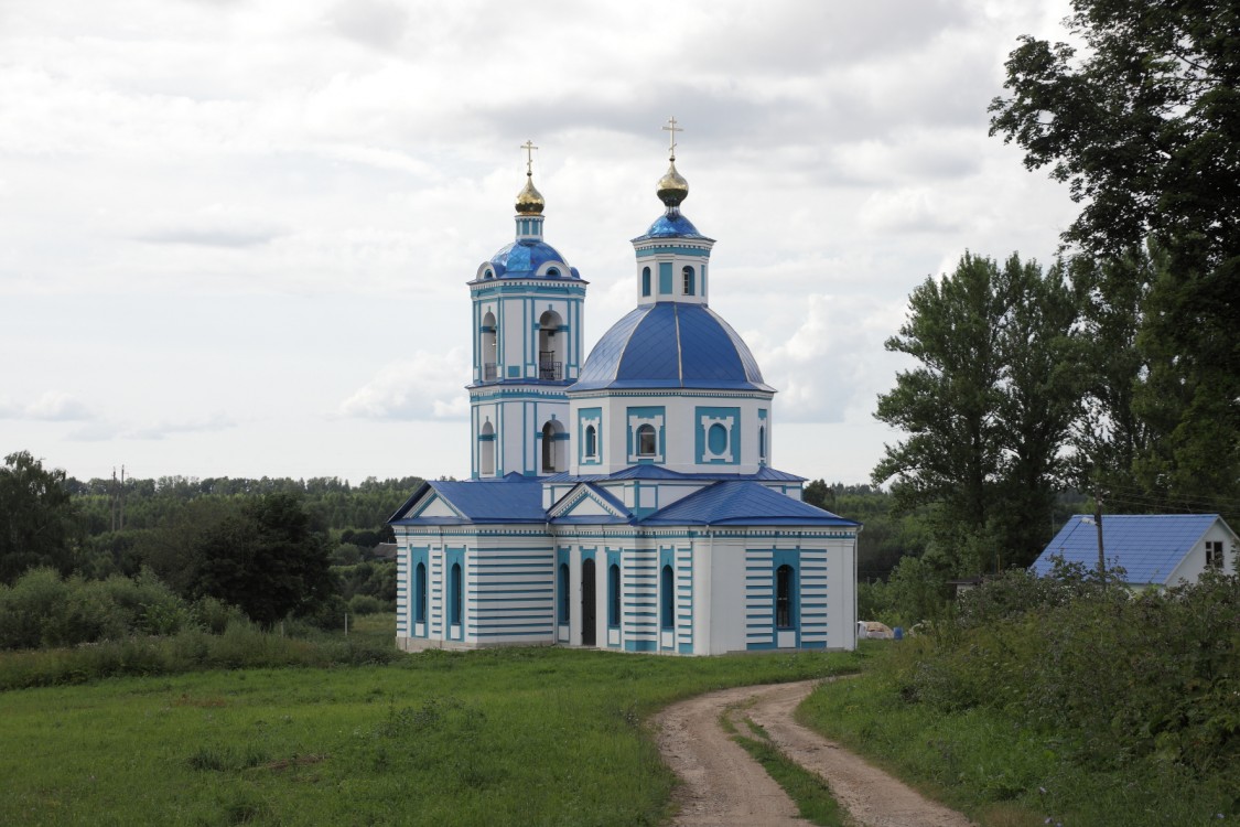Церковь Владимирской иконы Божией Матери, Кудрино (Мещовский район, Калужская область). общий вид в ландшафте