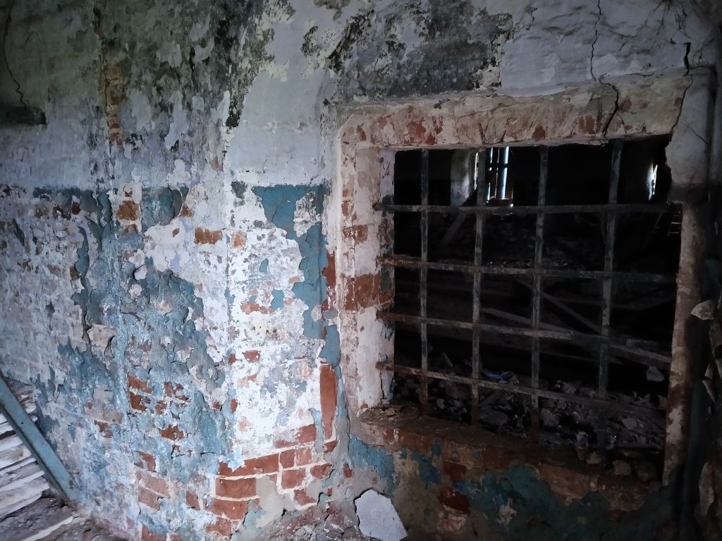 Троице-Гледенский монастырь. Церковь Успения Пресвятой Богородицы, Морозовица (Великоустюгский район, Вологодская область). интерьер и убранство, интерьер
