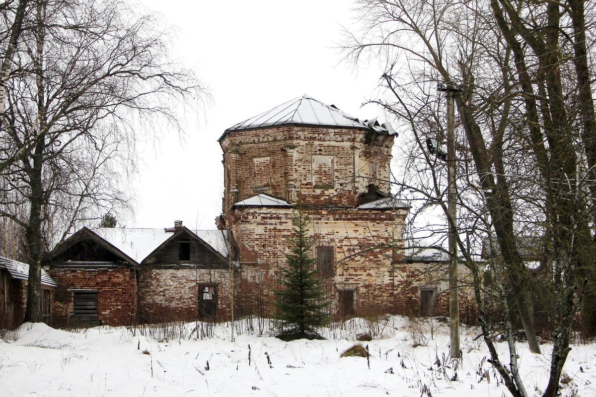 фасады. Троице-Гледенский монастырь. Церковь Успения Пресвятой Богородицы, Морозовица (Великоустюгский район, Вологодская область)