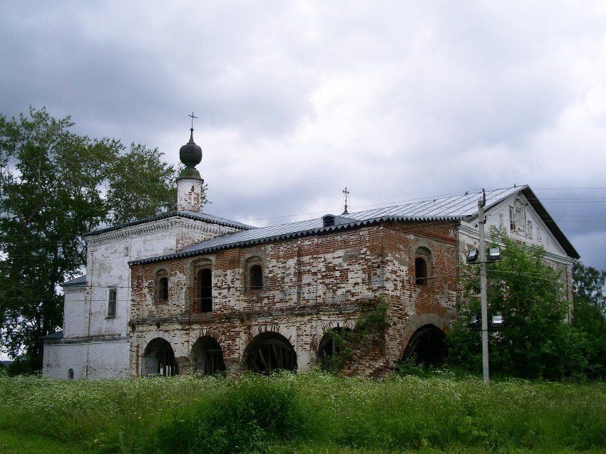 Морозовица. Троице-Гледенский монастырь. Церковь Тихвинской иконы Божией Матери. фасады, вид с северо-запада