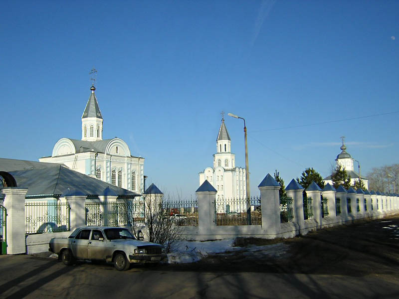 Коряжма. Коряжемский Николаевский монастырь. общий вид в ландшафте