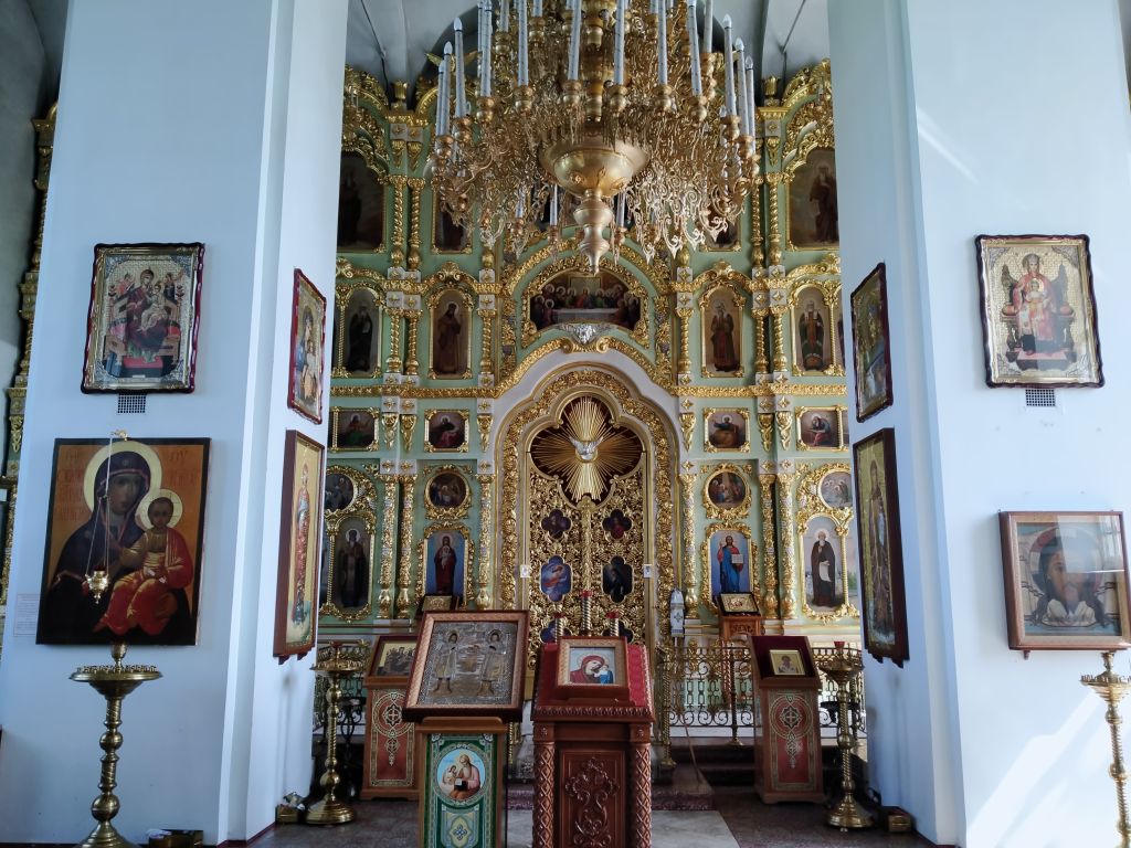 Коряжемский Николаевский монастырь. Церковь Лонгина Коряжемского, Коряжма (Коряжма, город, Архангельская область). интерьер и убранство, интерьер верхнего храма