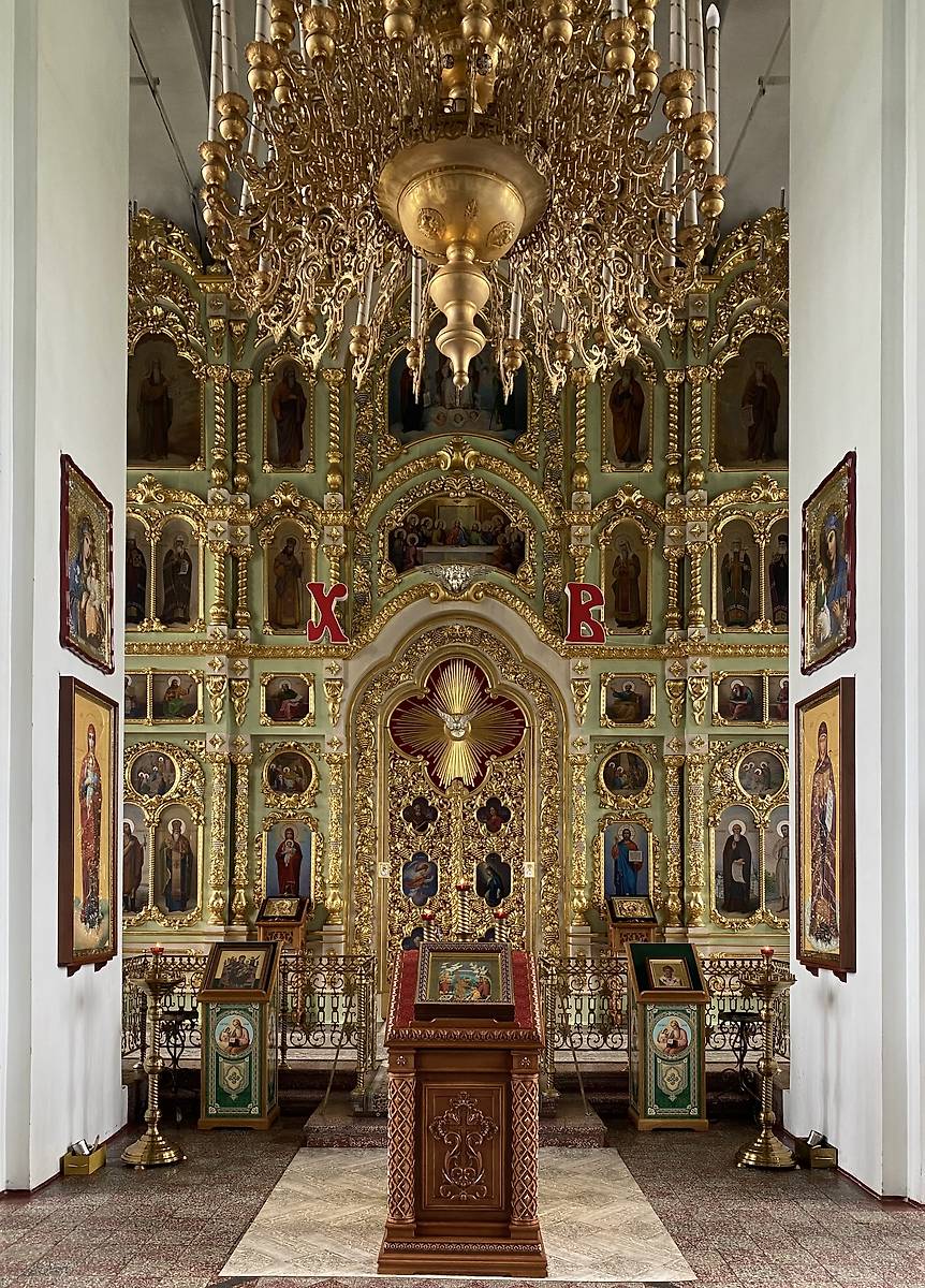 Верхний храм, вид от входа, интерьер и убранство. Коряжемский Николаевский монастырь. Церковь Лонгина Коряжемского, Коряжма (Коряжма, город, Архангельская область)