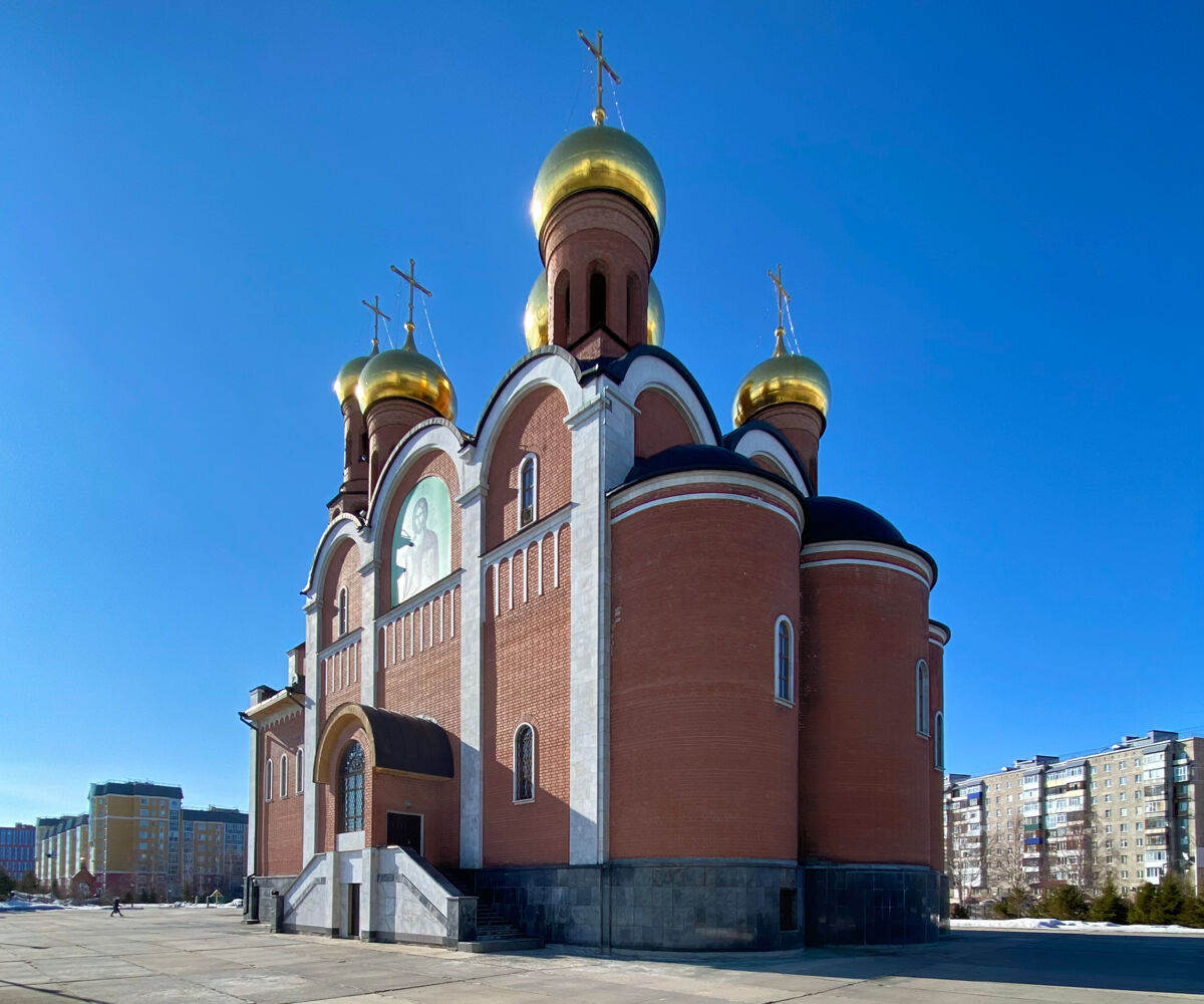 Церковь Рождества Христова, Нижневартовск (Нижневартовский район и г. Нижневартовск, Ханты-Мансийский автономный округ). фасады, Вид с юго-востока