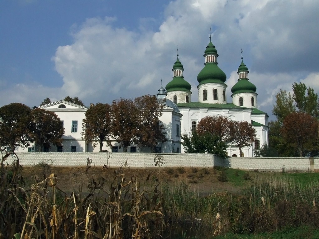 Даневка. Георгиевский монастырь. художественные фотографии