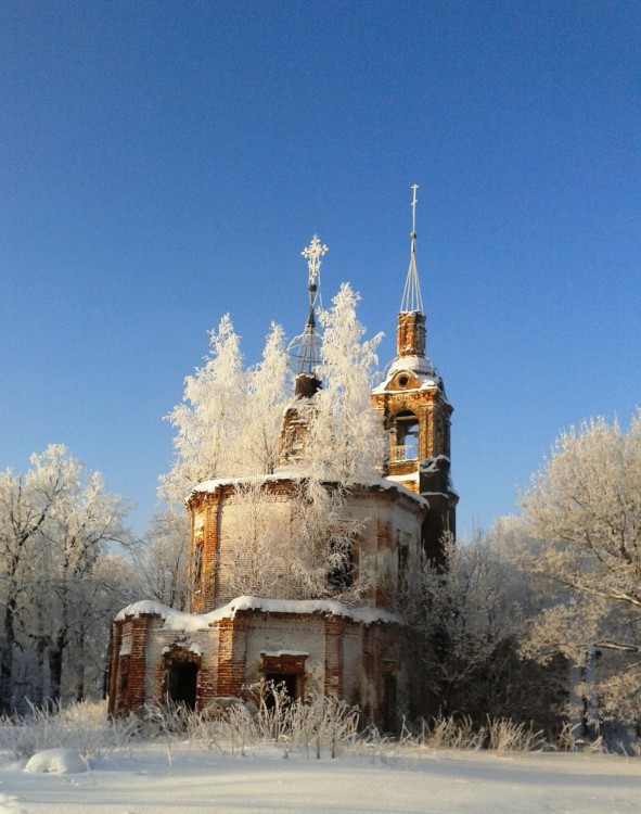Фряньково. Церковь Николая Чудотворца. общий вид в ландшафте, как выглядит зимой