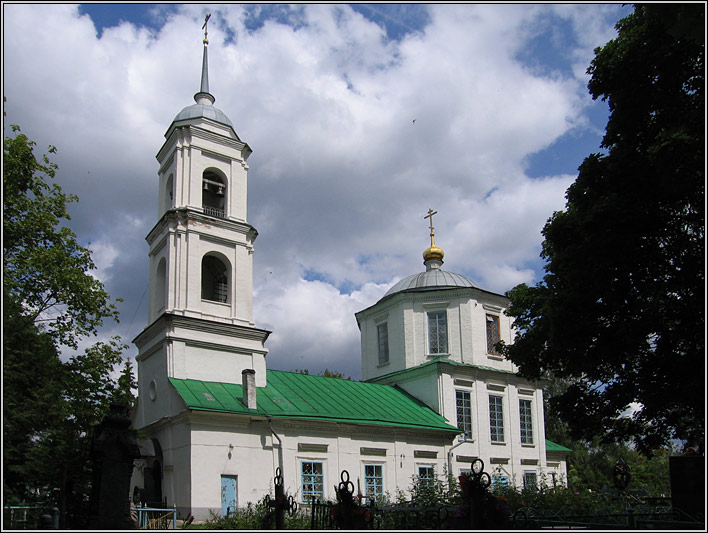 Церковь Вознесения Господня, Гагарин (Гагаринский район, Смоленская область). фасады