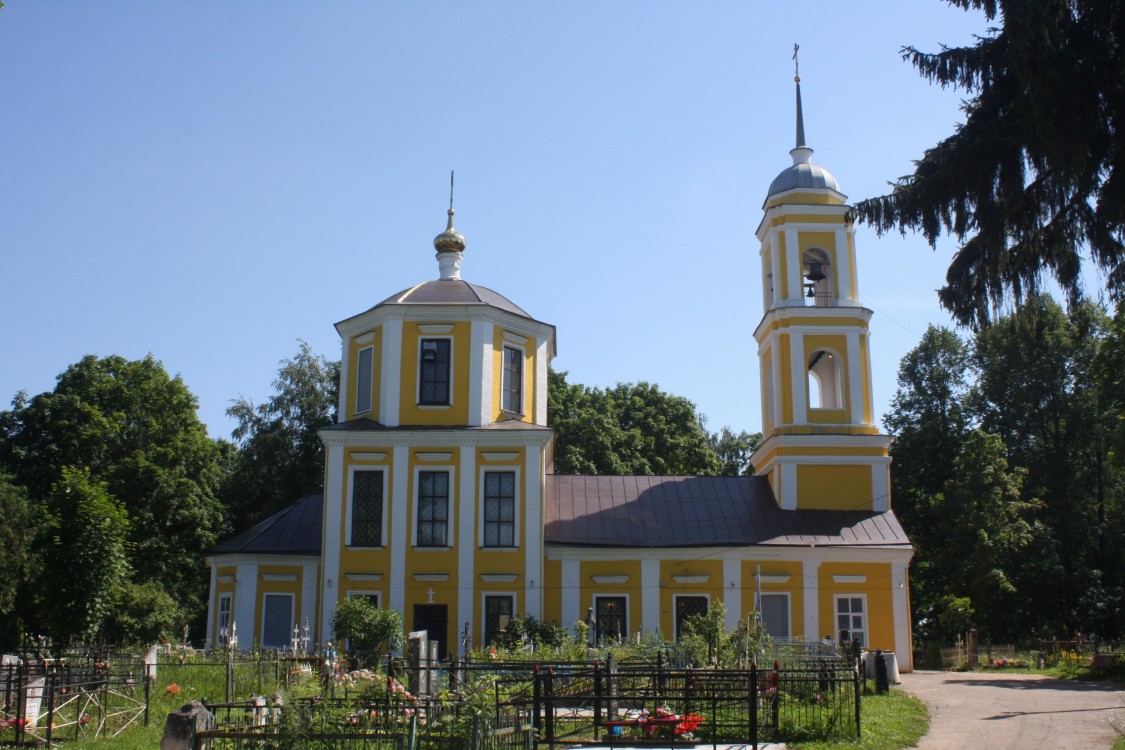 Гагарин. Церковь Вознесения Господня. фасады