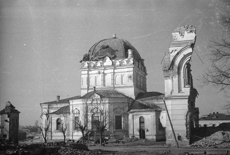 Гагарин. Храмовый комплекс. Собор Благовещения Пресвятой Богородицы и церкви Тихвинская и Скорбященская. архивная фотография