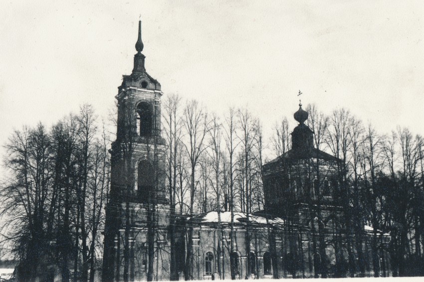 Мышенское. Церковь Покрова Пресвятой Богородицы. архивная фотография, Собственная съемка