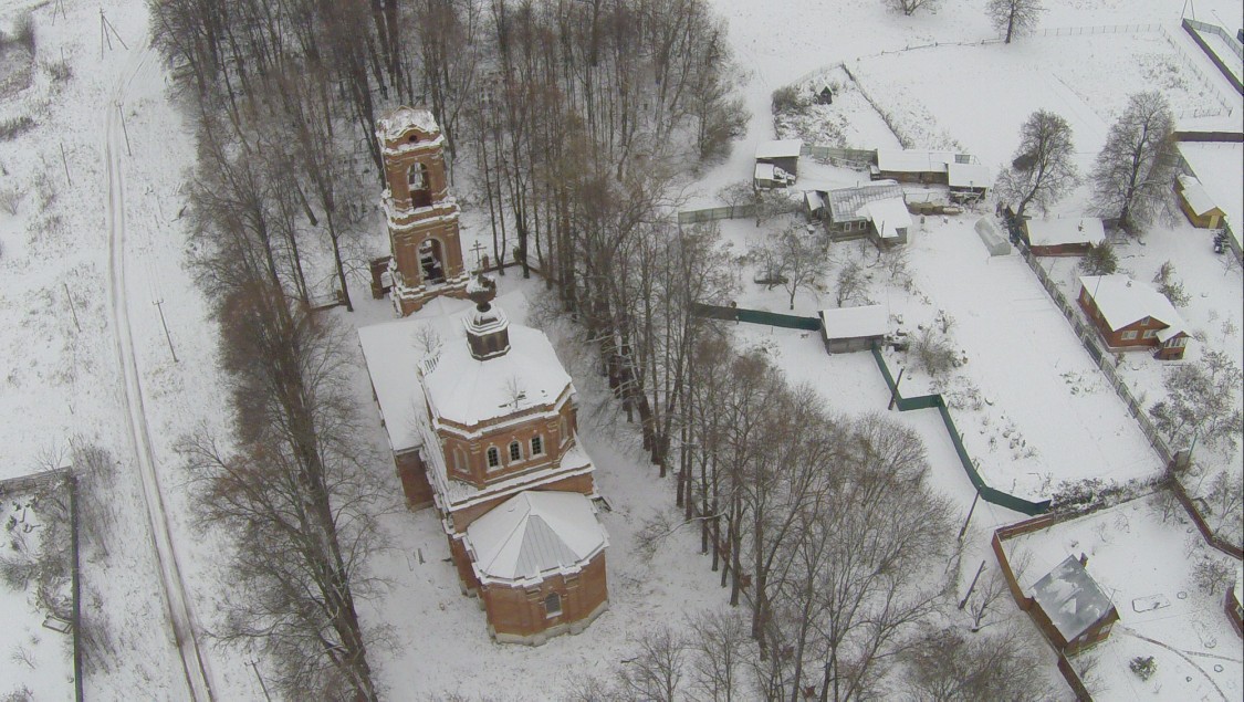 Церковь Покрова Пресвятой Богородицы, Мышенское (Ступинский городской округ, Московская область). общий вид в ландшафте