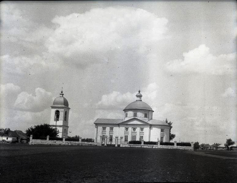 Церковь Михаила Архангела, Красные Буйцы (Богородицкий район, Тульская область). архивная фотография, Вид с юга. Фото 1900-х годов из фондов Саратовского областного музея краеведения
