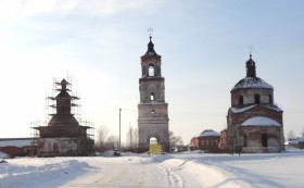 Заречное. Храмовый комплекс. Церкви Михаила Архангела и Троицы Живоначальной