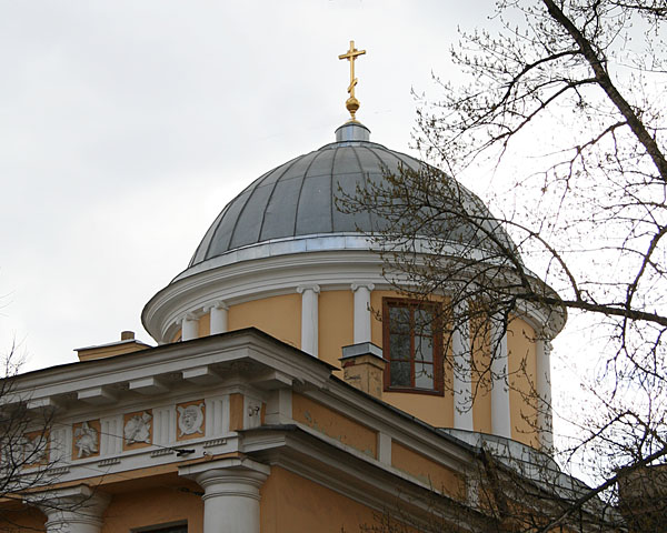 Адмиралтейский район. Церковь Воскресения Словущего при Петербургском Суворовском военном училище. архитектурные детали