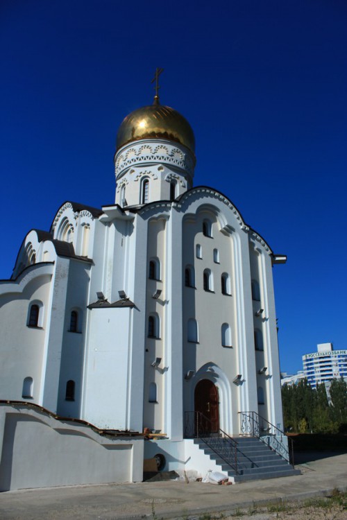 Самара. Церковь Татианы при Самарском университете. фасады, Основной объем