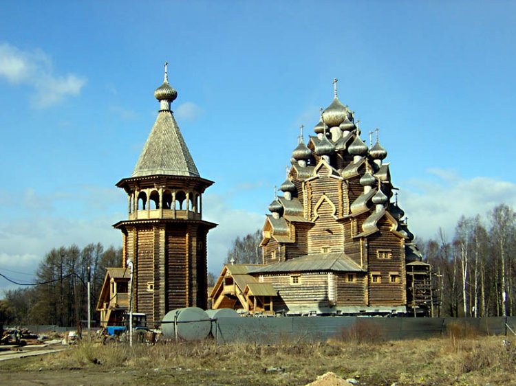 Невский Парклесхоз. Церковь Покрова Пресвятой Богородицы. фасады