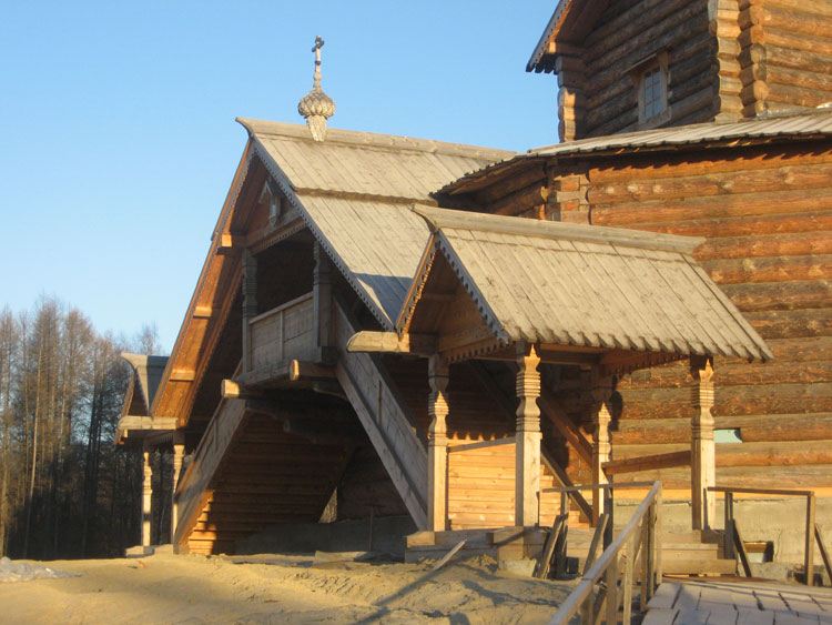 Церковь Покрова Пресвятой Богородицы, Невский Парклесхоз (Всеволожский район, Ленинградская область). архитектурные детали