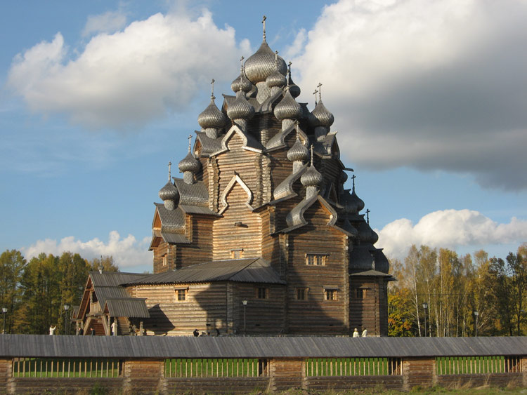 Невский Парклесхоз. Церковь Покрова Пресвятой Богородицы. фасады