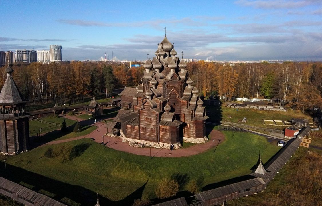 Невский Парклесхоз. Церковь Покрова Пресвятой Богородицы. художественные фотографии