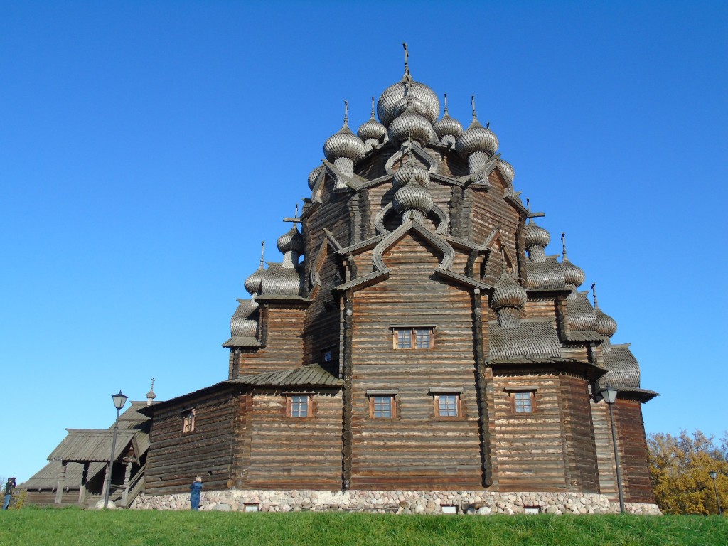 Церковь Покрова Пресвятой Богородицы, Невский Парклесхоз (Всеволожский район, Ленинградская область). фасады