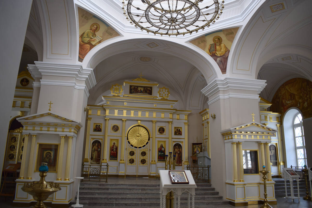 Церковь Тихвинской иконы Божией Матери, Путилово (Кировский район, Ленинградская область). интерьер и убранство