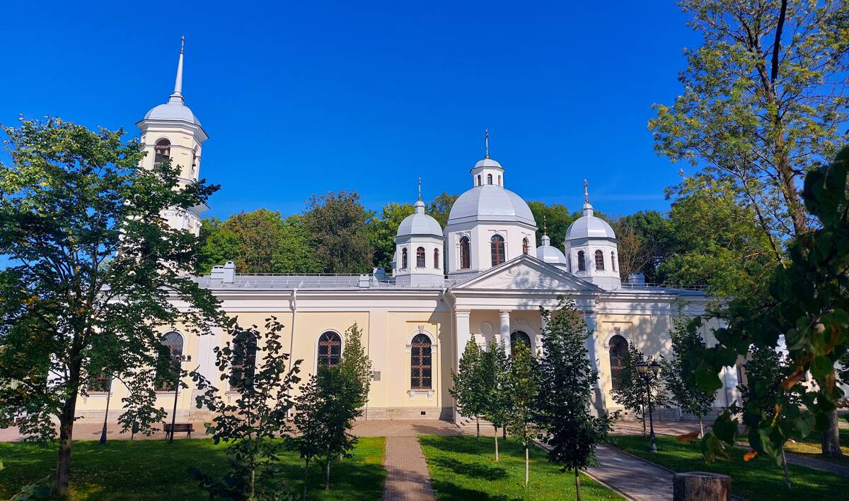 Церковь Тихвинской иконы Божией Матери, Путилово (Кировский район, Ленинградская область). фасады