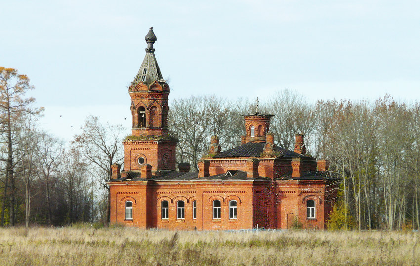 Лукинское. Церковь Успения Пресвятой Богородицы. фасады