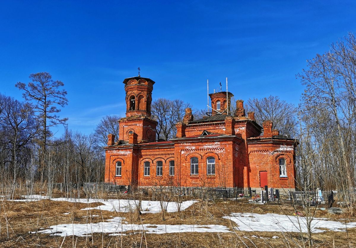 Церковь Успения Пресвятой Богородицы, Лукинское (Кировский район, Ленинградская область). фасады