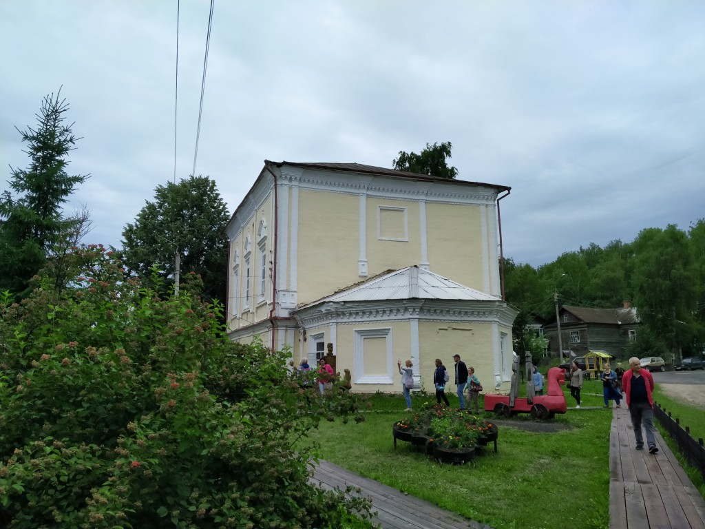 Церковь Воскресения Христова, Тотьма (Тотемский район, Вологодская область). фасады
