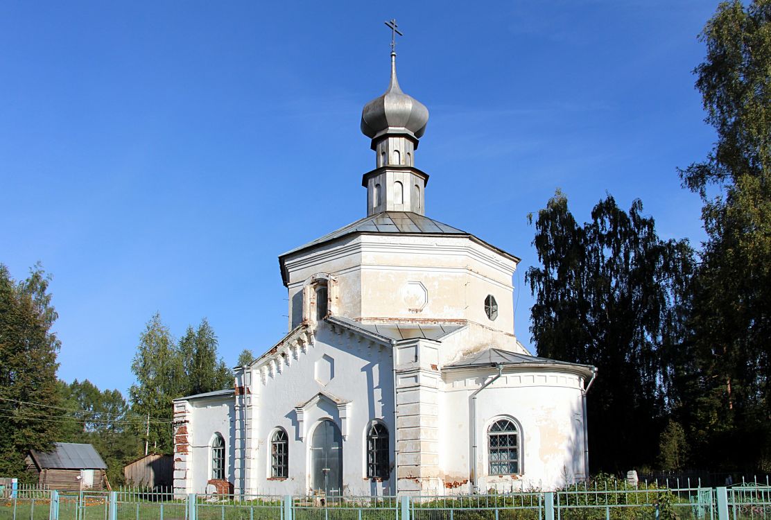 Церковь Космы и Дамиана, Долоцкое (Устюженский район, Вологодская область). фасады