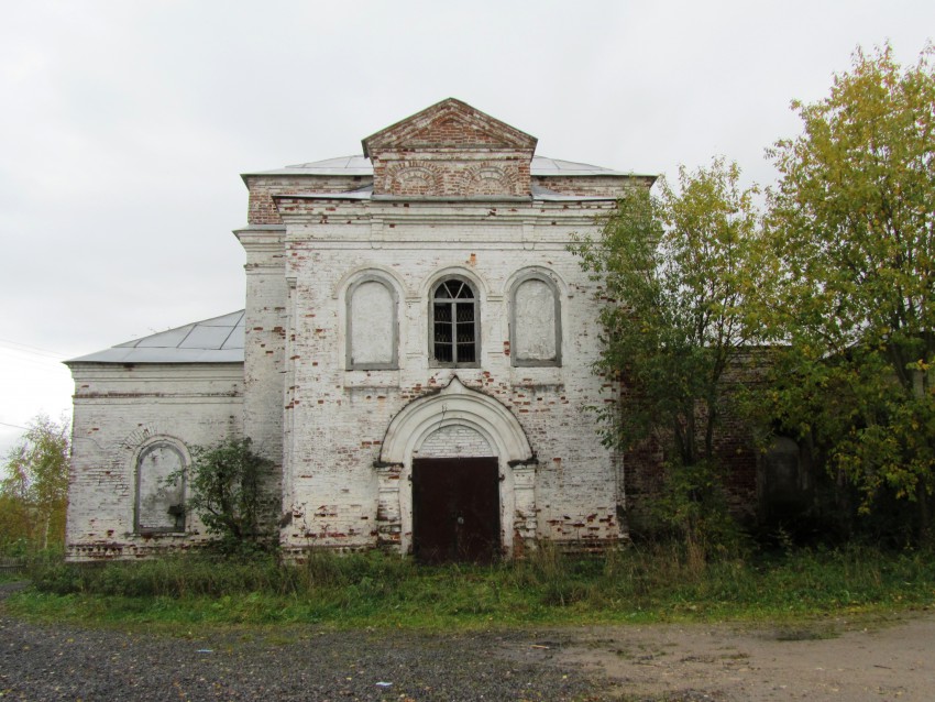 Церковь Михаила Архангела, Нелазское (Череповецкий район, Вологодская область). архитектурные детали, северный фасад (фрагмент)