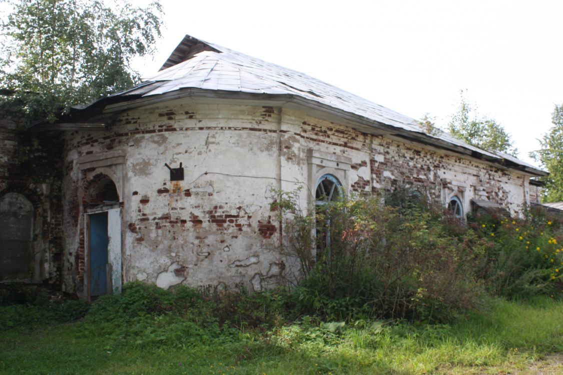 Нелазское. Церковь Михаила Архангела. фасады