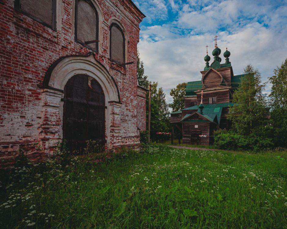 Нелазское. Церковь Михаила Архангела. архитектурные детали, Фото со стороны поселка