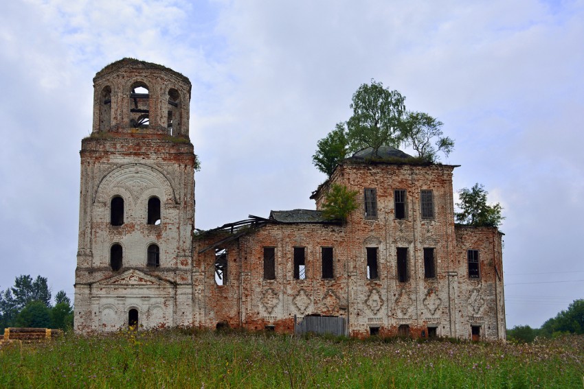 Церковь Николая Чудотворца, Никольская (Сокольский район, Вологодская область). фасады, Вид с юга