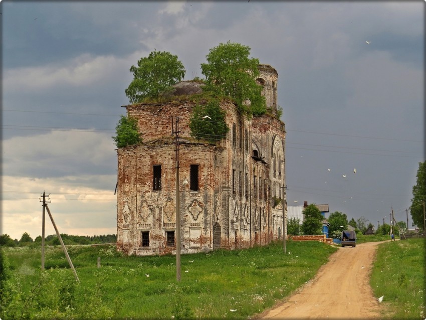 Церковь Николая Чудотворца, Никольская (Сокольский район, Вологодская область). фасады