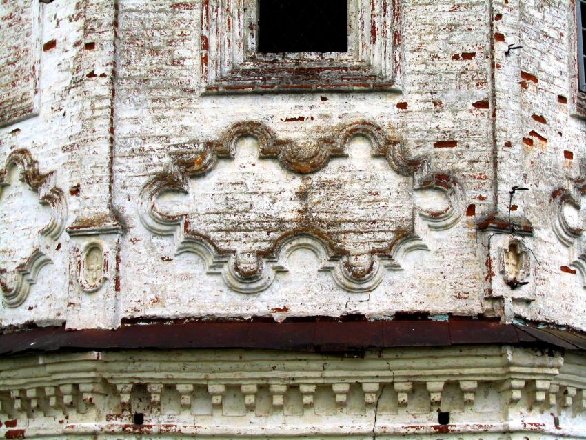 Церковь Воскресения Христова, Варницы (Тотемский район, Вологодская область). архитектурные детали, декор, восточный фасад