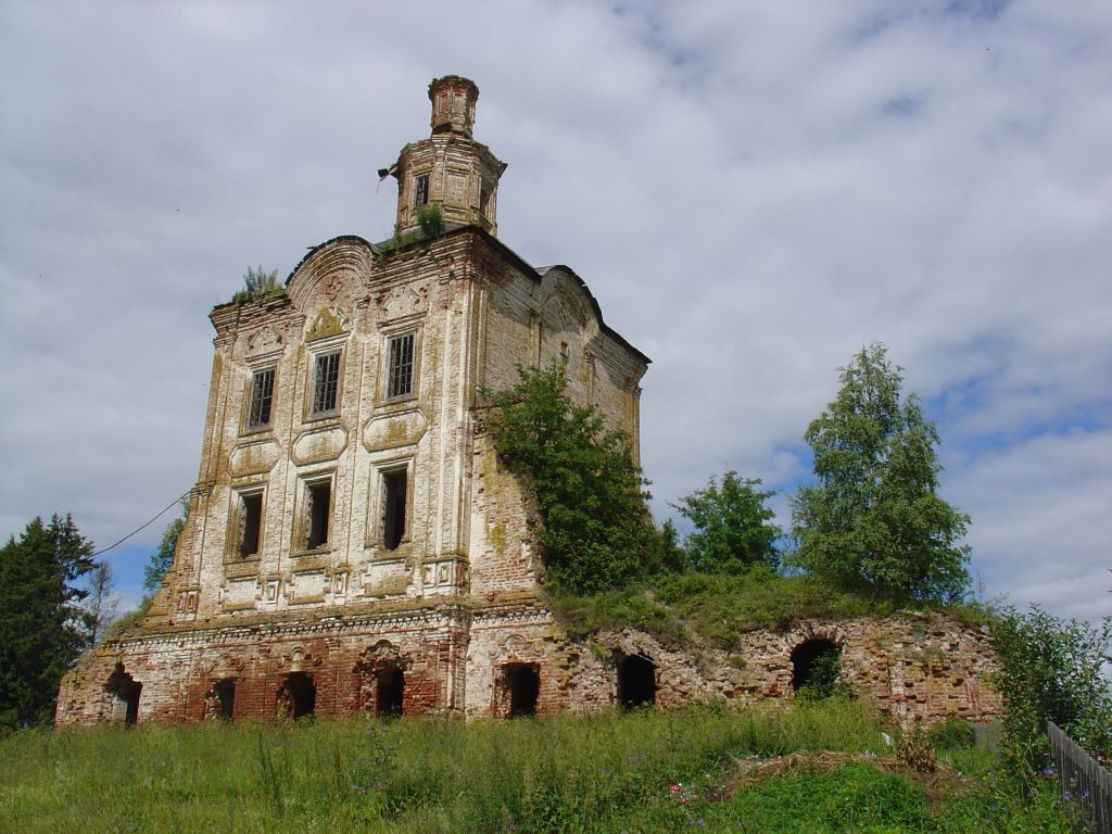 Медведево. Церковь Воскресения Христова. фасады