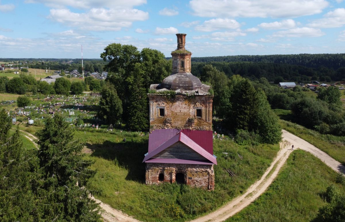 Церковь Воскресения Христова, Медведево (Тотемский район, Вологодская область). фасады